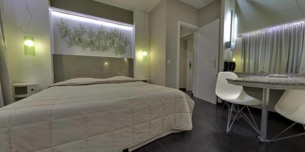 Glenmore Hotel